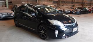 2014 Toyota Prius Hybrid Hatch Photo