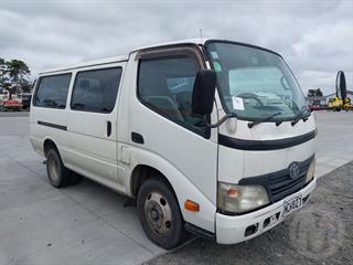 2010 Toyota Dyna Van Photo