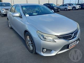 2013 Toyota Markx 4D Sedan Photo