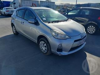 2013 Toyota Aqua Hatch Photo