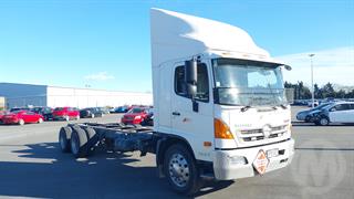 2012 Hino 500 Cab Chassis GCM 30,000kg Photo