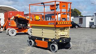 JLG R3246 Scissor Lift Scissor Lift Photo