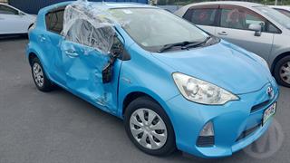 2013 Toyota Aqua Hatch Photo