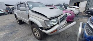 1996 Toyota Hilux Surf Station Wagon Photo