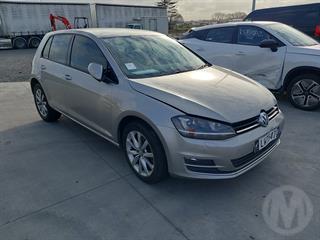 2013 Volkswagen Golf Hatch Photo