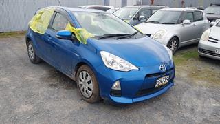 2014 Toyota Aqua Hatch Photo