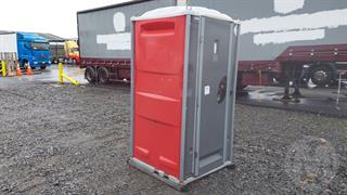 2018 Form It Portable Toilet Photo