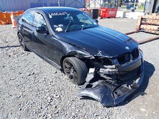 2009 BMW 320i Sedan Photo
