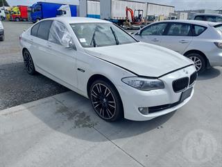 2011 BMW 523i Sedan Photo