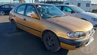2001 Toyota Corolla 1.6P XL Hatchback 5 Hatch Photo