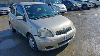2004 Toyota Vitz Hatch Photo
