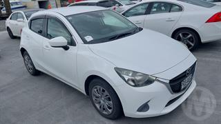 2014 Mazda Demio Hatch Photo