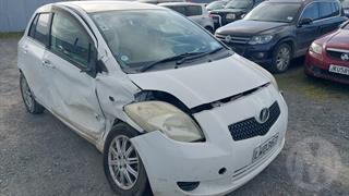 2007 Toyota Vitz Hatch Photo