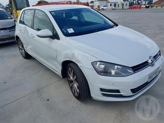 2014 Volkswagen Golf TSI Highline 7dsg Hatch Photo
