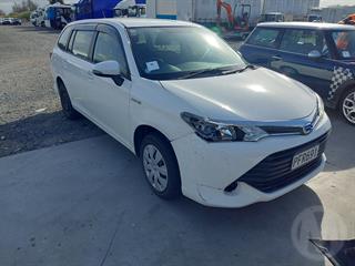 2016 Toyota Corolla Fielder Station Wagon Photo