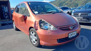 2006 Honda fit Hatch Photo