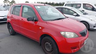 2003 Mazda Demio Hatch Photo