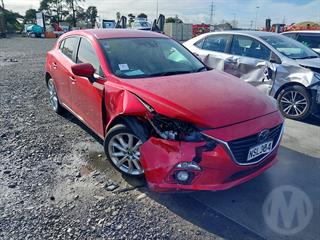 2014 Mazda Axela Hatch Photo
