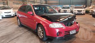 2000 Mazda Familia Sport 20 Station Wagon Photo