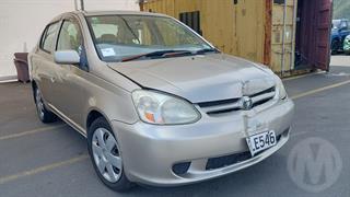 2003 Toyota Platz Sedan Photo