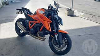 2024 KTM 1390 Superduke R Motorcycle Photo