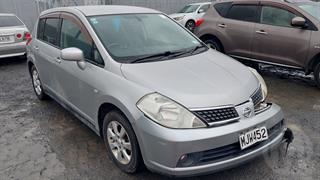 2006 Nissan Tiida Hatch Photo