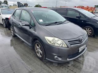 2010 Toyota Corolla 1.8P GLX Hatch 5 4A Hatch Photo
