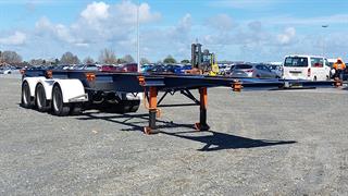 2003 Maxicube Drive Freighter Skeletal Trailer Photo