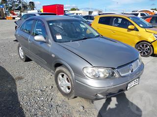 2003 Nissan Bluebird Sylphy Sedan Photo