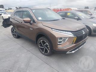 2021 Mitsubishi Eclipse Cross XLS PHEV/4WD/AT Station Wagon Photo