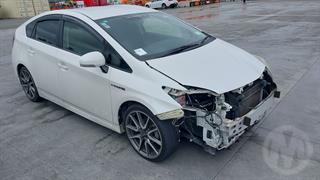 2012 Toyota Prius Hybrid Hatch Photo