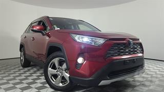 2019 Toyota RAV4 5D Hatch Photo
