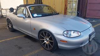 1998 Mazda Roadster Cabriolet Photo