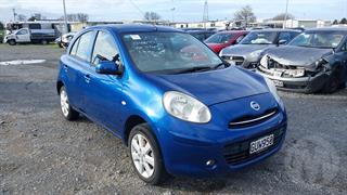 2013 Nissan Micra St-l Hatch Photo