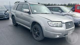 2005 Subaru Forester Station Wagon Photo