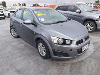 2015 Holden Barina CD 1.6P/6AT/SL/4DR/ Sedan Photo