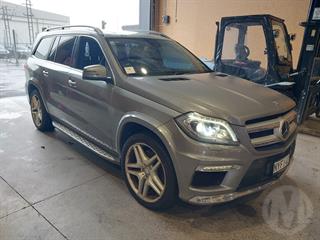 2015 Mercedes-Benz Gl-class GL 350 BT Limited E 5D Station Wagon Photo