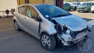 2013 Toyota Aqua Hatch Photo
