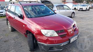 2005 Mitsubishi Airtrek 2.4P AWD LS Wagon A Station Wagon Photo