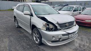 2005 Toyota Harrier Hybrid Station Wagon Photo