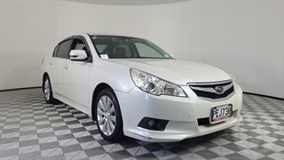 2010 Subaru Legacy 4D Sedan Photo