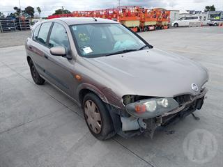 2005 Nissan Pulsar 1.8 LS Hatch MAN Hatch Photo