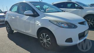 2011 Mazda Demio Hatch Photo