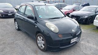 2004 Nissan March Hatch Photo