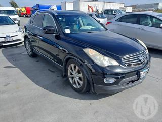 2011 Nissan Skyline 370gt Crossover Station Wagon Photo