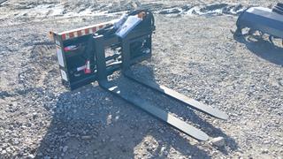 2025 Wolverine PFA-11-3300G Skid Steer Pallet Fork Photo