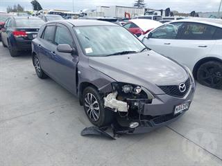 2007 Mazda Axela Hatch Photo