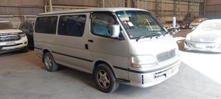 1999 Toyota Hiace Mini Bus Photo