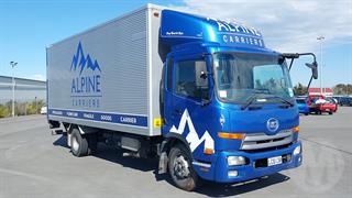 2011 Nissan Condor Box Body GCM 9,500kg Photo