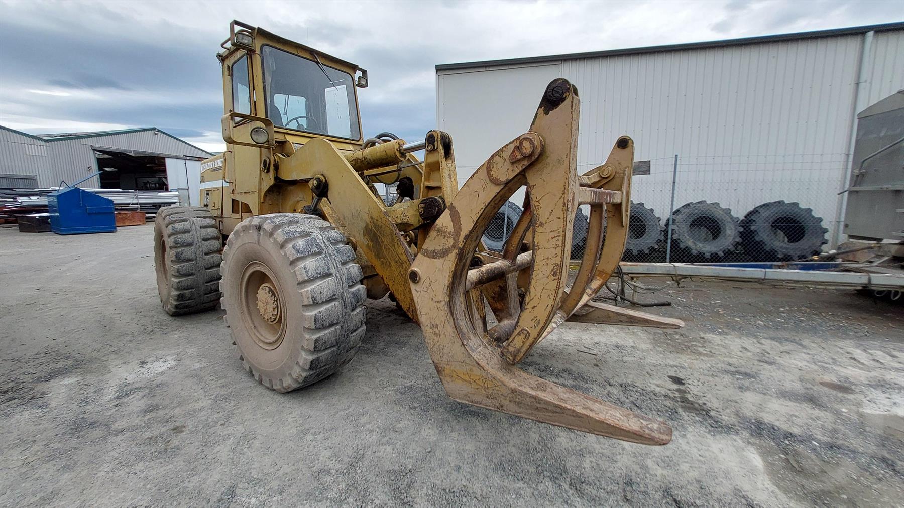 Used Komatsu Dresser 530 Loader (Wheeled) - Used Loader (Wheeled) for ...
